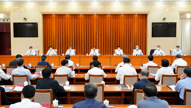 债权债务郭声琨在全国政法队伍教育整顿领导小组会议上强调<br />
坚持主要领导干部带头 压实责任抓实工作<br />
以更高标准更严要求推进第二批教育整顿